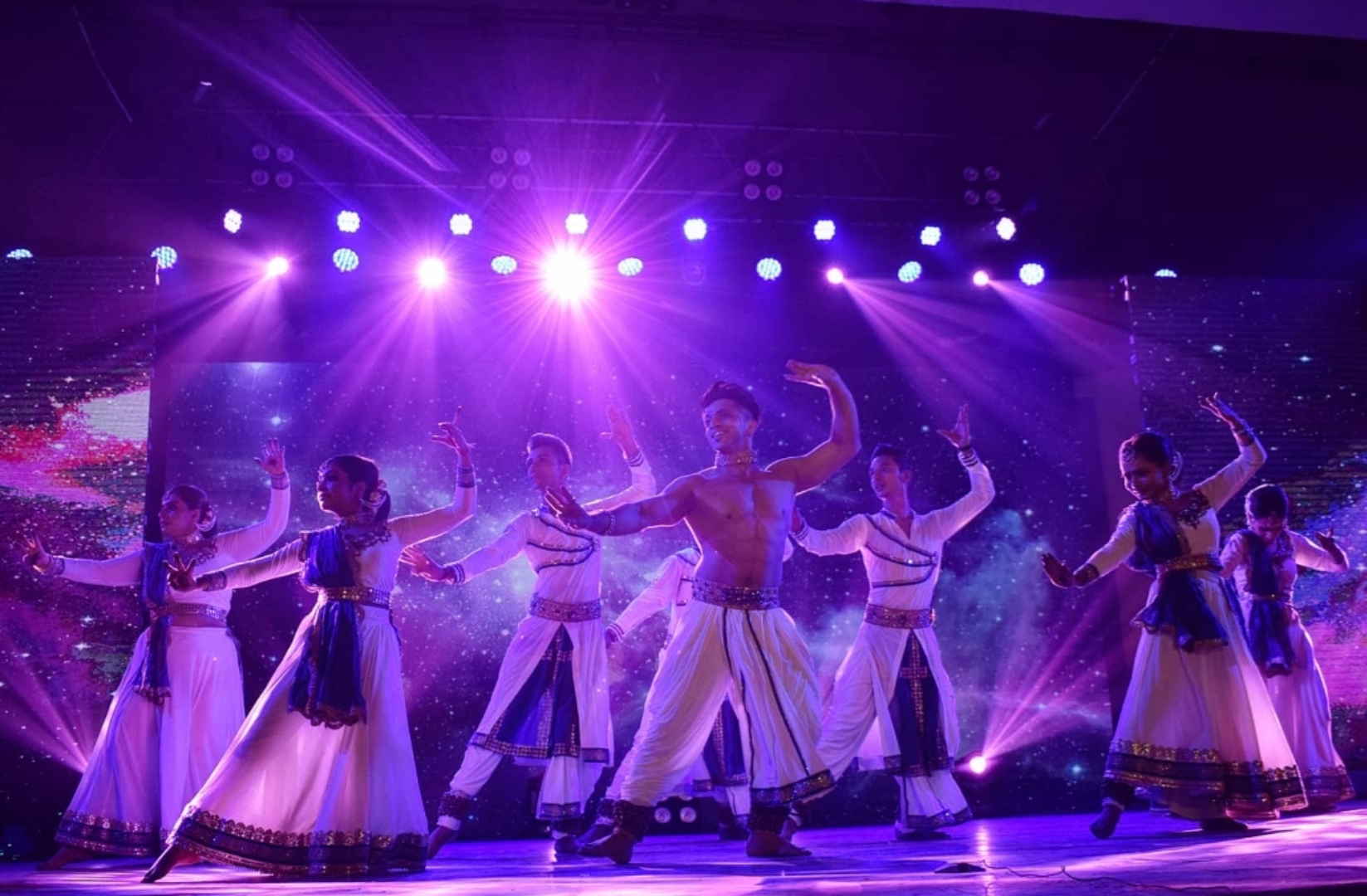 Gallery – Kumar Kathak Rockers